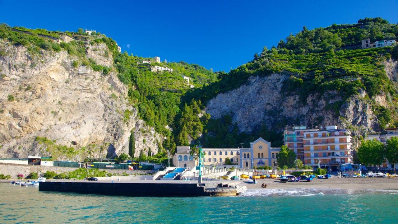 Sapore Di Mare Holidays Maiori Exteriör bild